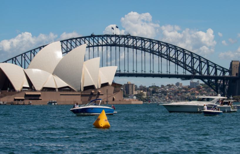 Sydney-Boat
